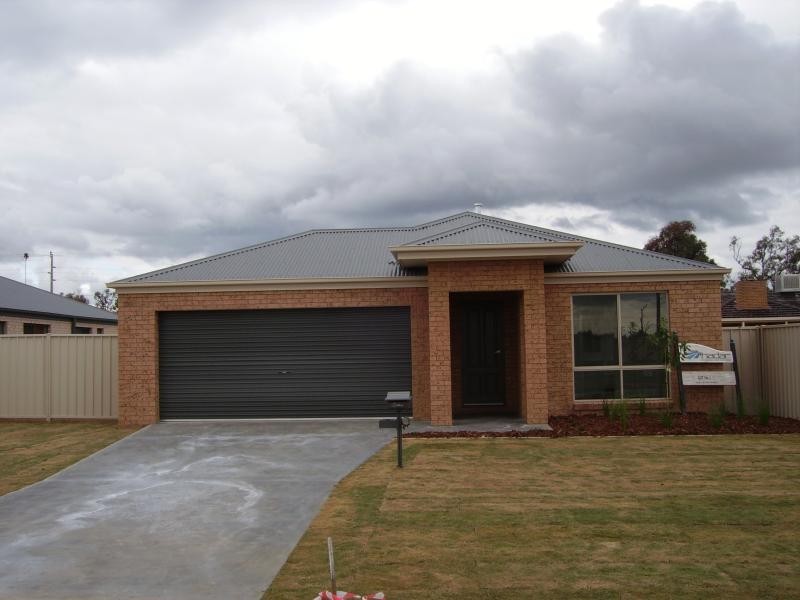 13 Heather Circuit MULWALA 2647, Mulwala NSW 2647