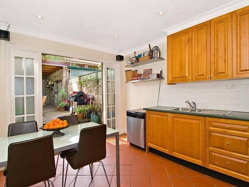 220 Edgeware Road NEWTOWN 2042, Newtown NSW 2042