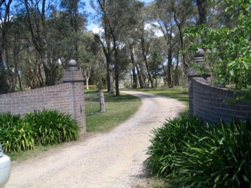 - Illawarra  Highway MOSS VALE 2577, Moss Vale NSW 2577