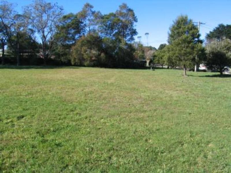46 Burrawang Street ROBERTSON 2577, Robertson NSW 2577