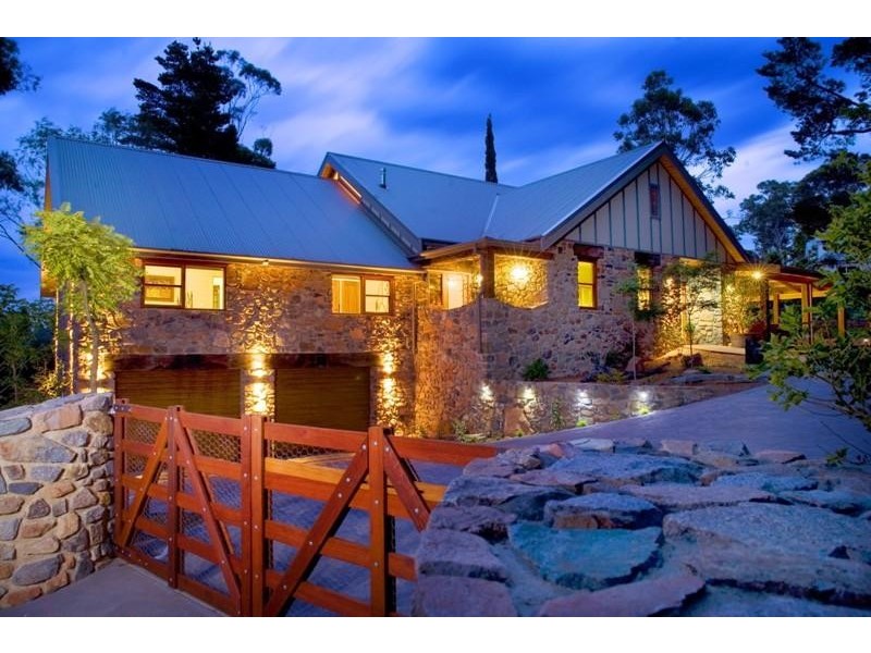 2B Banksia Street BOWRAL 2576, Bowral NSW 2576