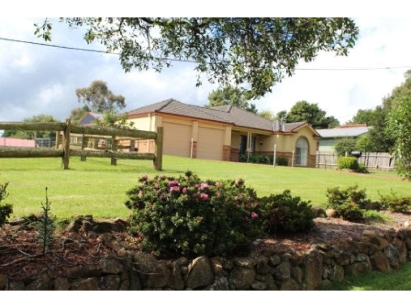 56 North Street ROBERTSON 2577, Robertson NSW 2577