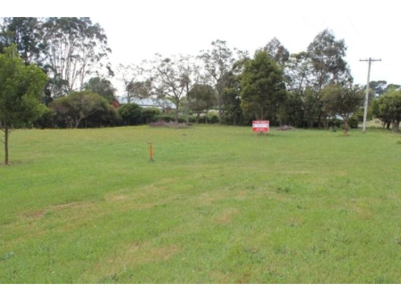 46 Burrawang  Street, Robertson NSW 2577