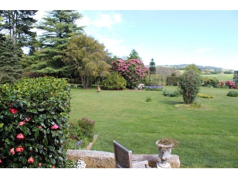 4 Lemmons Road, Robertson NSW 2577