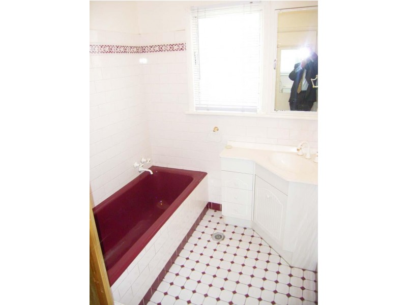 319 Cadell Street EAST ALBURY 2640, East Albury NSW 2640