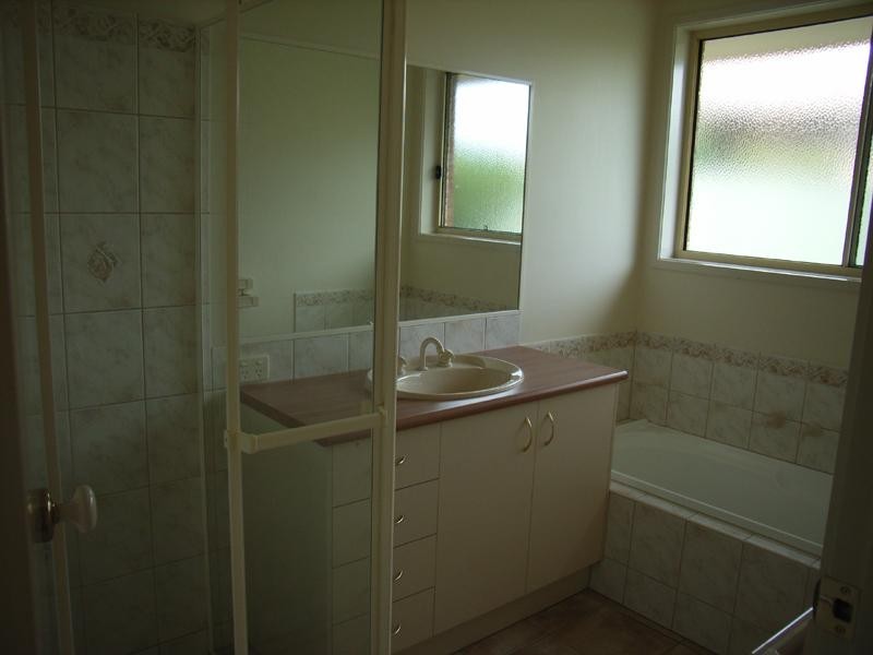 63 Darrambal Drive LAVINGTON 2641, Lavington NSW 2641