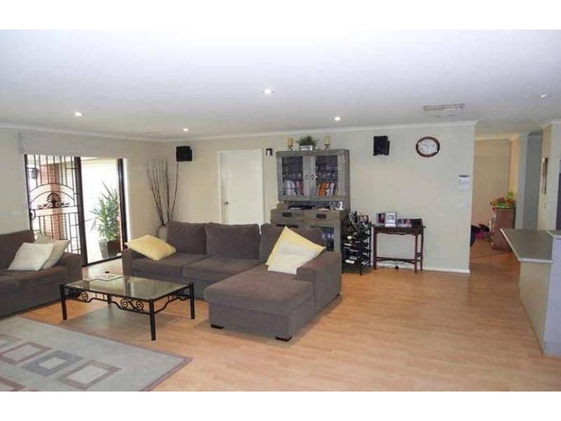 19 Adams Court THURGOONA 2640, Thurgoona NSW 2640