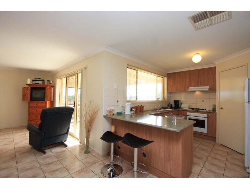 63 Darrambal Drive LAVINGTON 2641, Lavington NSW 2641
