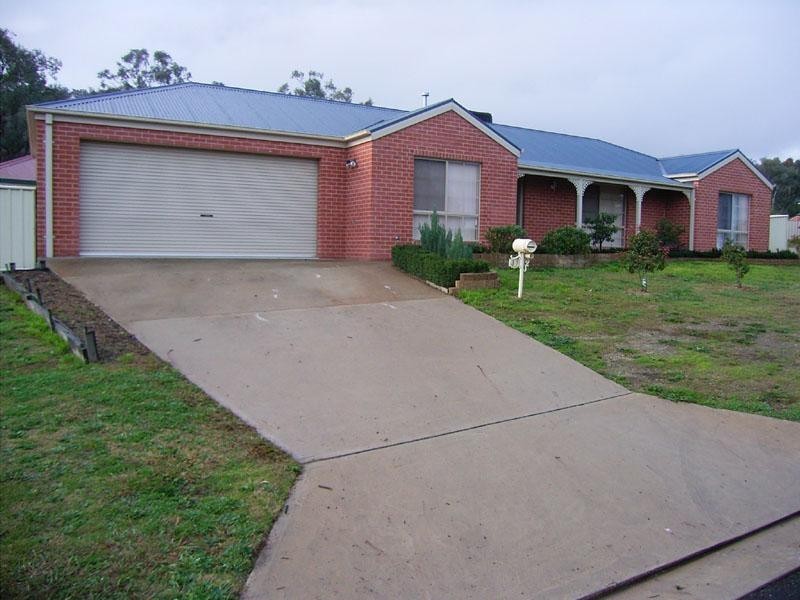 37 Alawarra  Road LAVINGTON 2641, Lavington NSW 2641