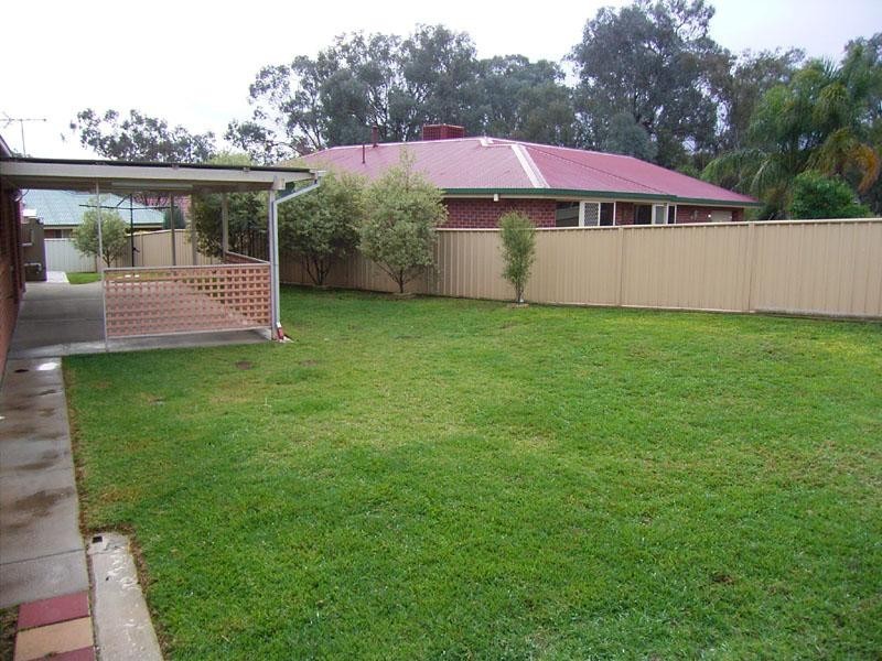 37 Alawarra  Road LAVINGTON 2641, Lavington NSW 2641
