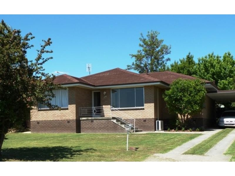 295 Vickers Road LAVINGTON 2641, Lavington NSW 2641