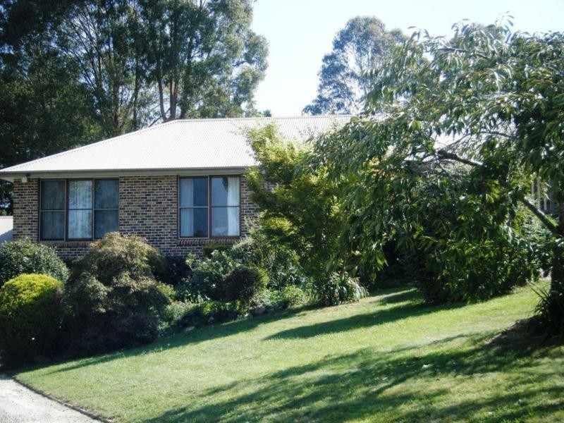 12 Cooke Place MOSS VALE 2577, Moss Vale NSW 2577