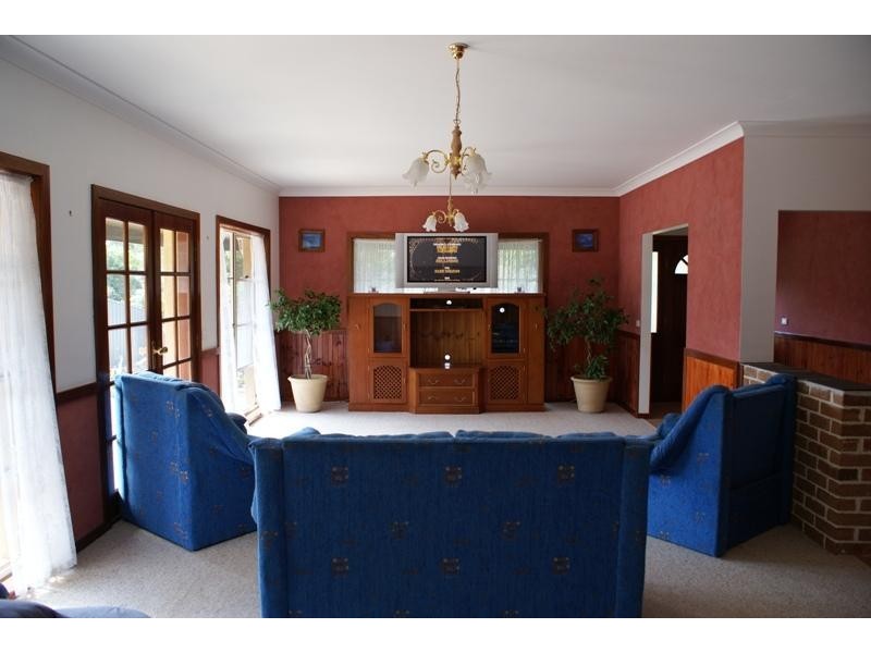 13 Boronia Avenue HILL TOP 2575, Hill Top NSW 2575