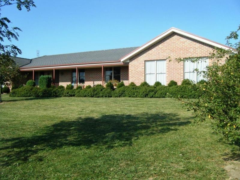 23 Watkins Drive MOSS VALE 2577, Moss Vale NSW 2577