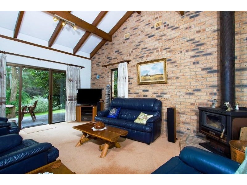 2  Hamilton  Avenue BOWRAL 2576, Bowral NSW 2576