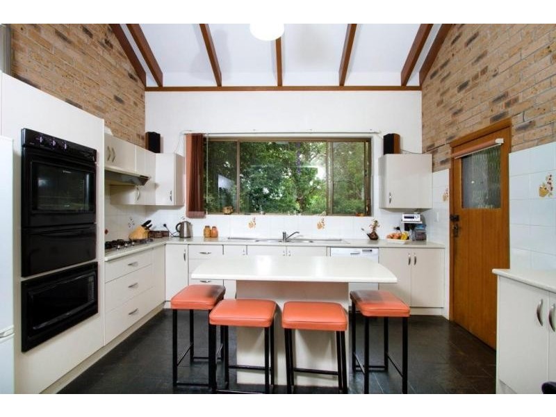 2  Hamilton  Avenue BOWRAL 2576, Bowral NSW 2576