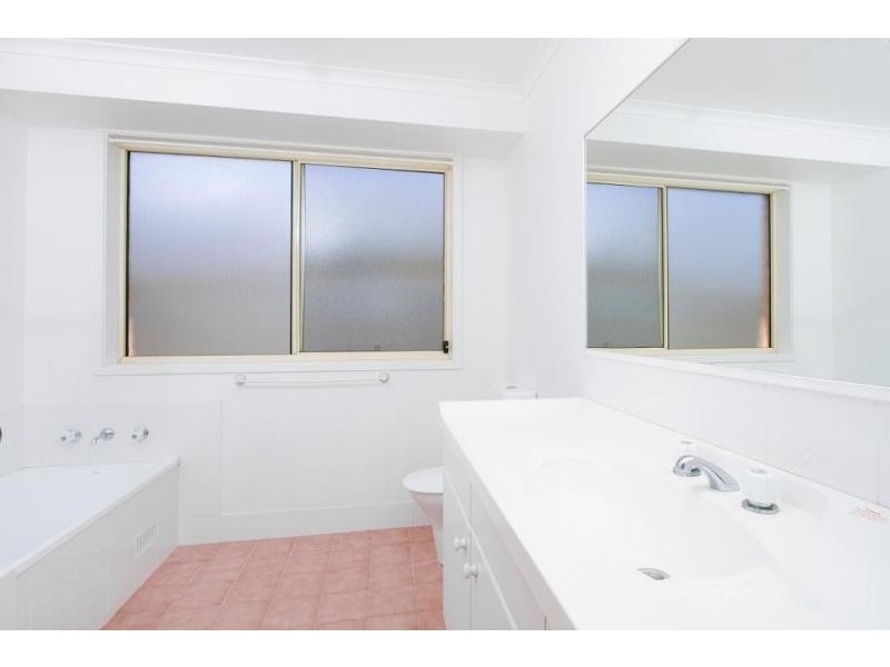 8 Plane Tree Close BOWRAL 2576, Bowral NSW 2576