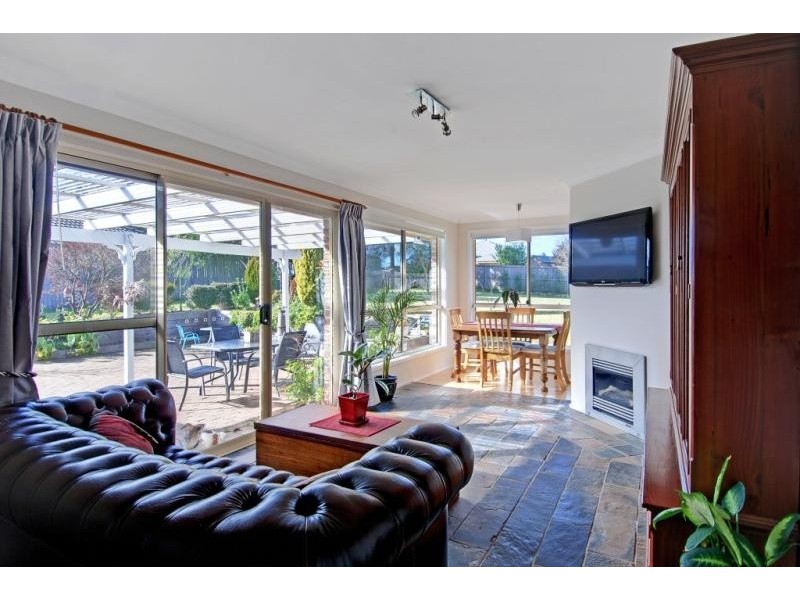 19 Robinia Drive BOWRAL 2576, Bowral NSW 2576