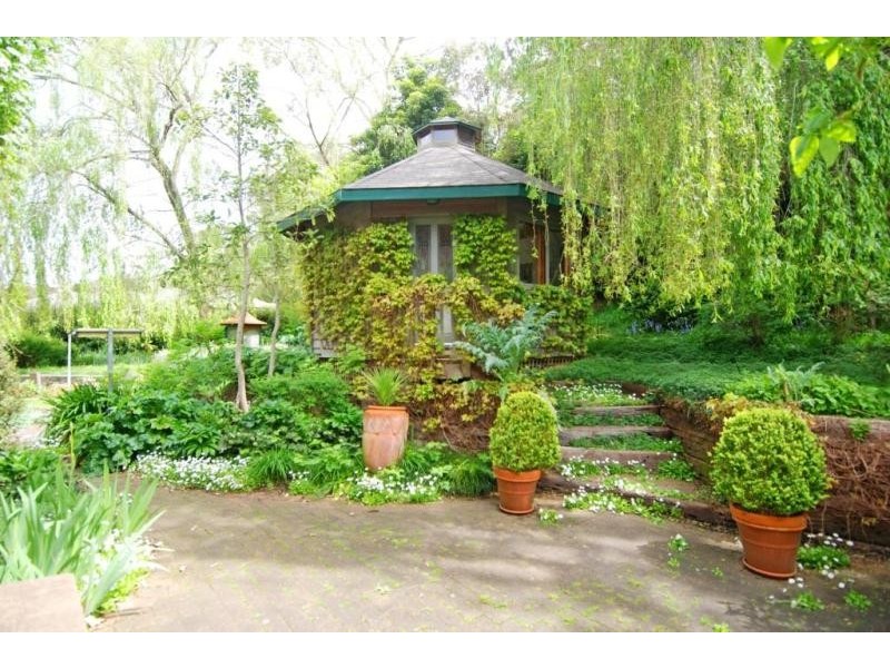 84 Centennial Road BOWRAL 2576, Bowral NSW 2576