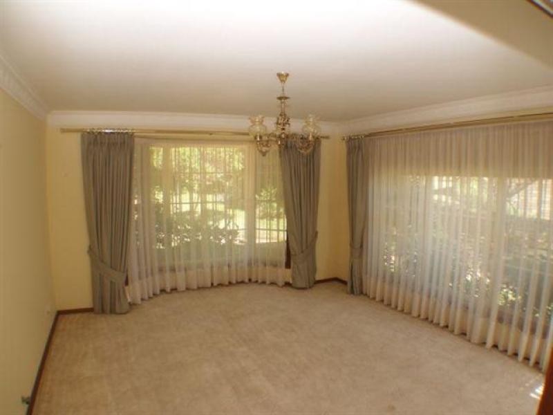 10 Church  Road MOSS VALE 2577, Moss Vale NSW 2577