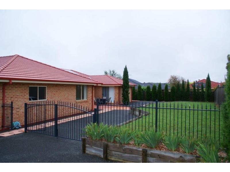 24 Caley Street BOWRAL 2576, Bowral NSW 2576