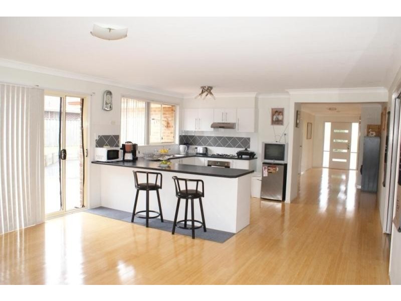 24 Caley Street BOWRAL 2576, Bowral NSW 2576