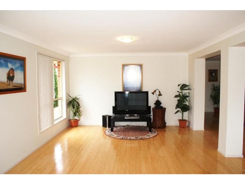 24 Caley Street BOWRAL 2576, Bowral NSW 2576