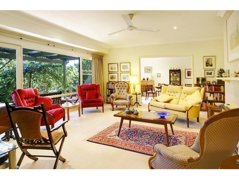 70 Mount  Road BOWRAL 2576, Bowral NSW 2576