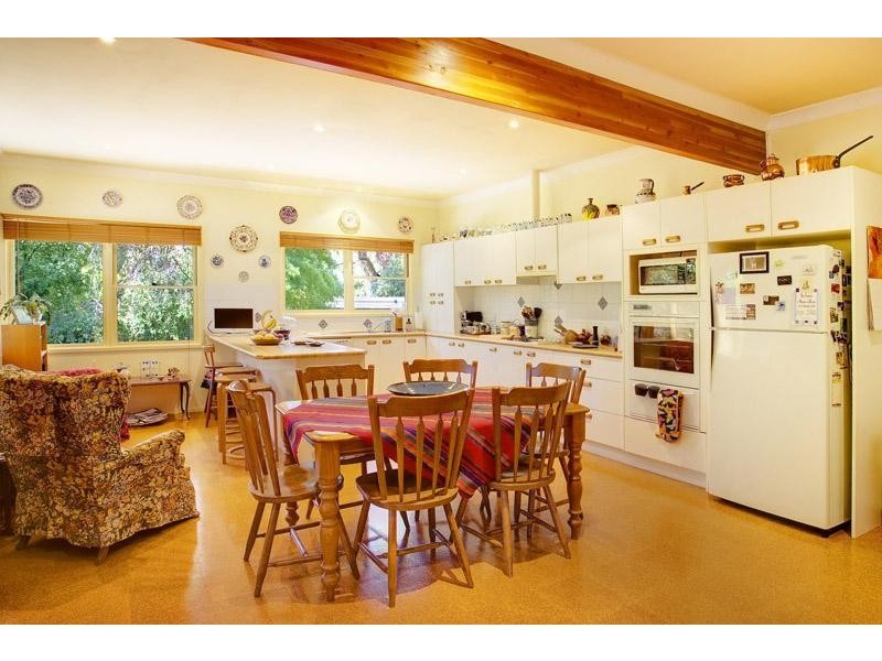 70 Mount  Road BOWRAL 2576, Bowral NSW 2576