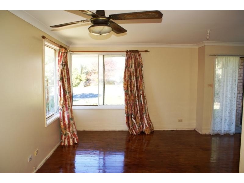 6 Sweeney Place BOWRAL 2576, Bowral NSW 2576