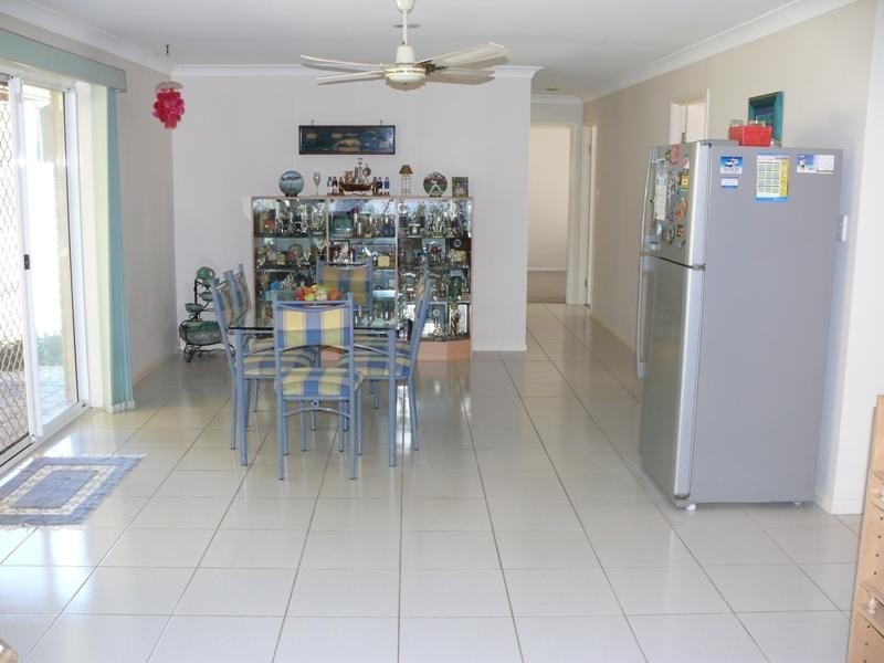19  Eastern  Court HELENSVALE 4212, Helensvale QLD 4212