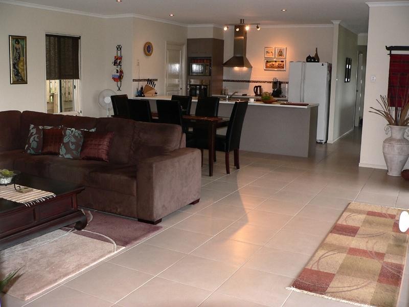 2 Carrieton Street ORMEAU 4208, Ormeau QLD 4208