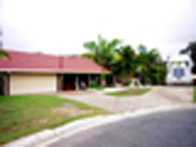 13 Bairnsdale Court HELENSVALE 4212, Helensvale QLD 4212