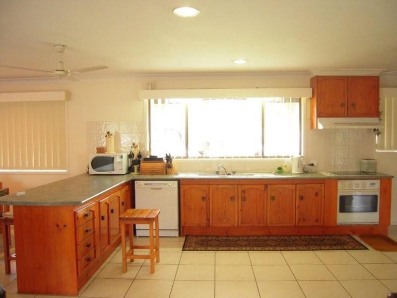 13 Bairnsdale Court HELENSVALE 4212, Helensvale QLD 4212