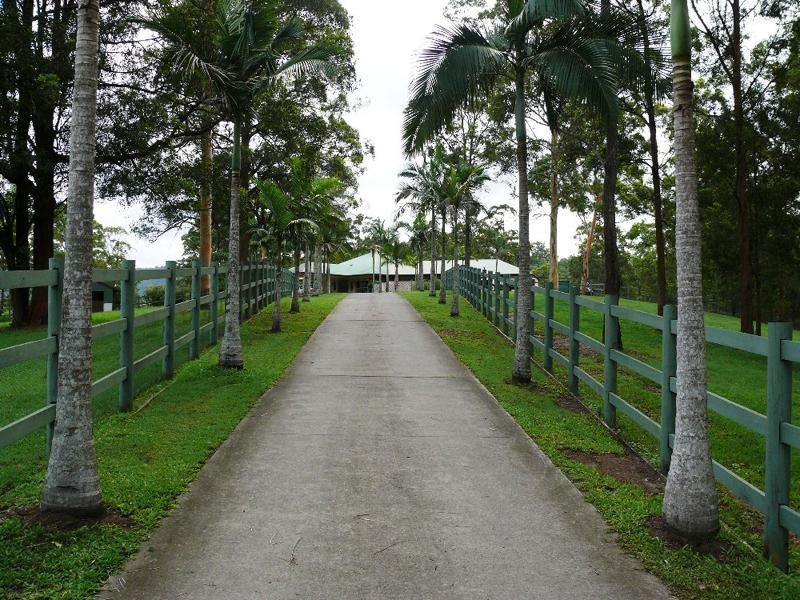 83 Chesterton  Road GUANABA 4210, Guanaba QLD 4210