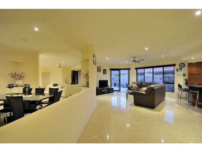 3 Xavier Place OXENFORD 4210, Oxenford QLD 4210