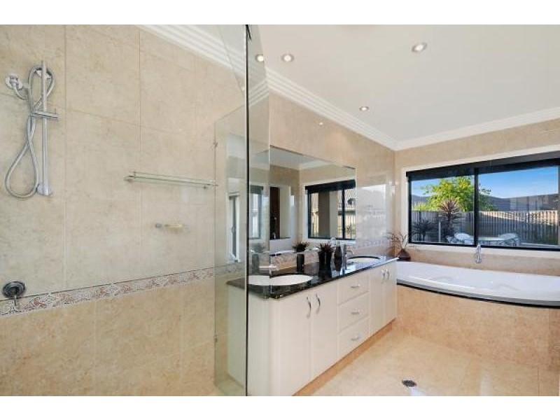 3 Xavier Place OXENFORD 4210, Oxenford QLD 4210