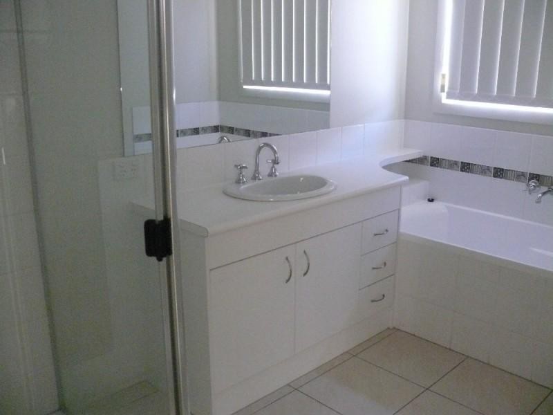 40 Silvergull  Street COOMERA 4209, Coomera QLD 4209