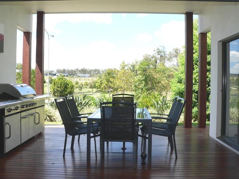 22 Nandina Court UPPER COOMERA 4209, Upper Coomera QLD 4209