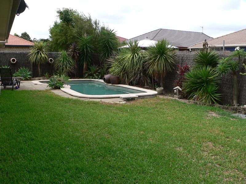 8 Dine Court UPPER COOMERA 4209, Upper Coomera QLD 4209