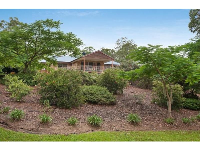 10 Newlands Court MOUNT NATHAN 4211, Mount Nathan QLD 4211