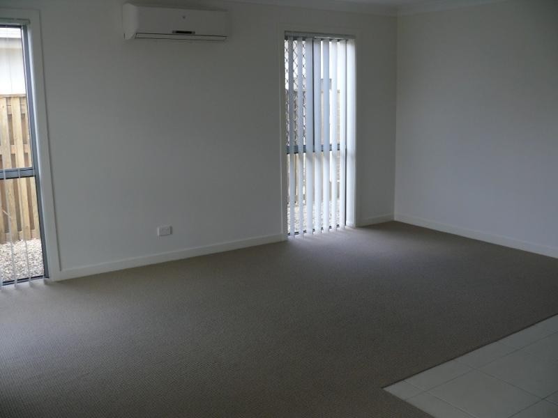 35 Kingsford Drive UPPER COOMERA 4209, Upper Coomera QLD 4209