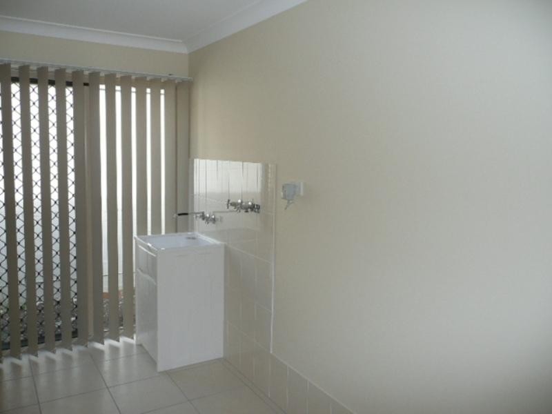 12 Manning Circuit PACIFIC PINES 4211, Pacific Pines QLD 4211