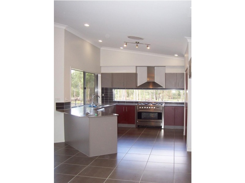 32 Stringybark Road TAMBORINE 4270, Tamborine QLD 4270
