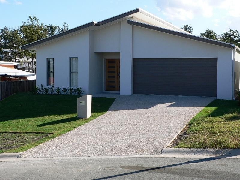 15 Greendragon Crescent UPPER COOMERA 4209, Upper Coomera QLD 4209