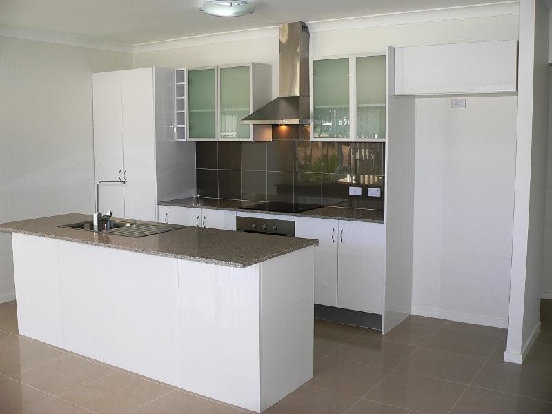15 Greendragon Crescent UPPER COOMERA 4209, Upper Coomera QLD 4209