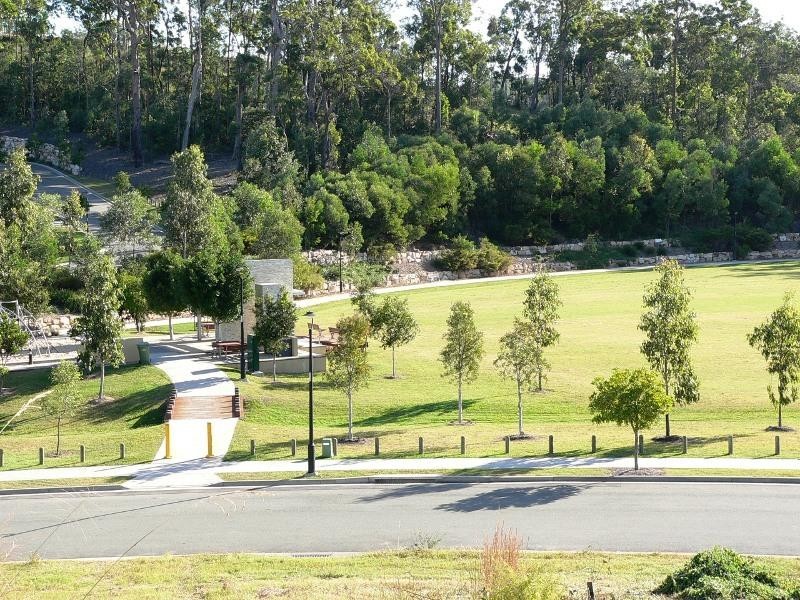 15 Greendragon Crescent UPPER COOMERA 4209, Upper Coomera QLD 4209