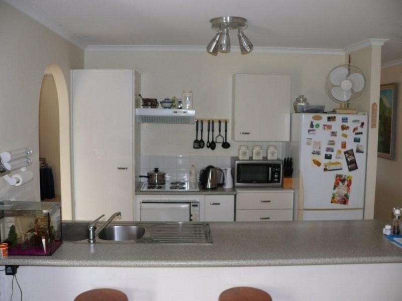 11 Tocumwal Court HELENSVALE 4212, Helensvale QLD 4212