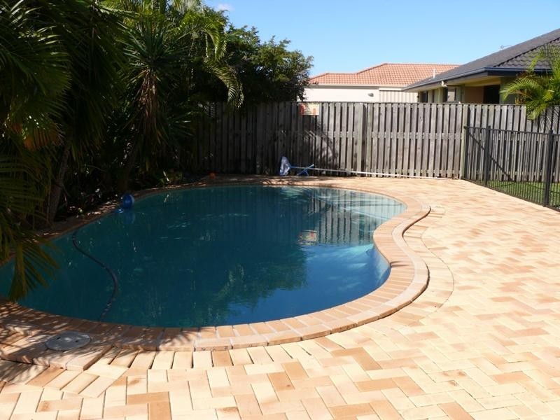 19 Eton Drive OXENFORD 4210, Oxenford QLD 4210