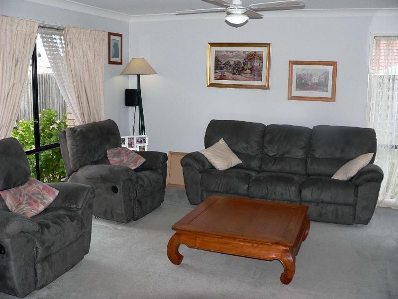 6 Heather Drive UPPER COOMERA 4209, Upper Coomera QLD 4209